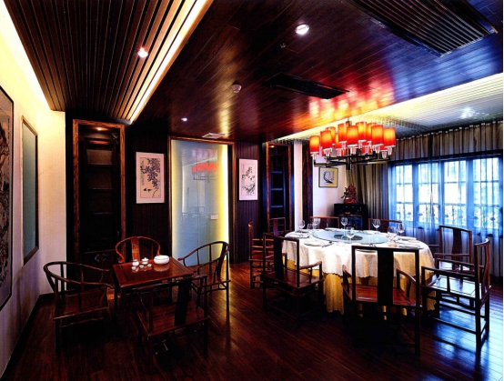 中科盛世酒窖（400-088-5628）