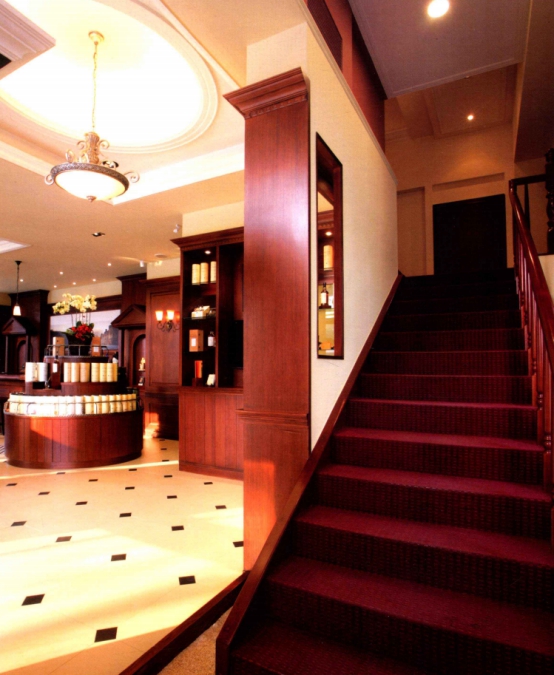 中科盛世酒窖設(shè)計(jì)（400-088-5628）