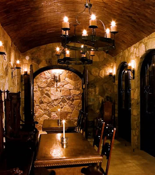 應(yīng)該怎樣來挑選專業(yè)的酒窖設(shè)計公司呢?